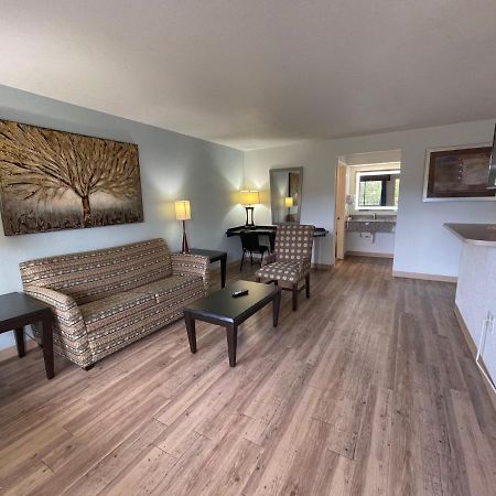 Tricove Inn&Suites Jacksonville Eksteriør bilde