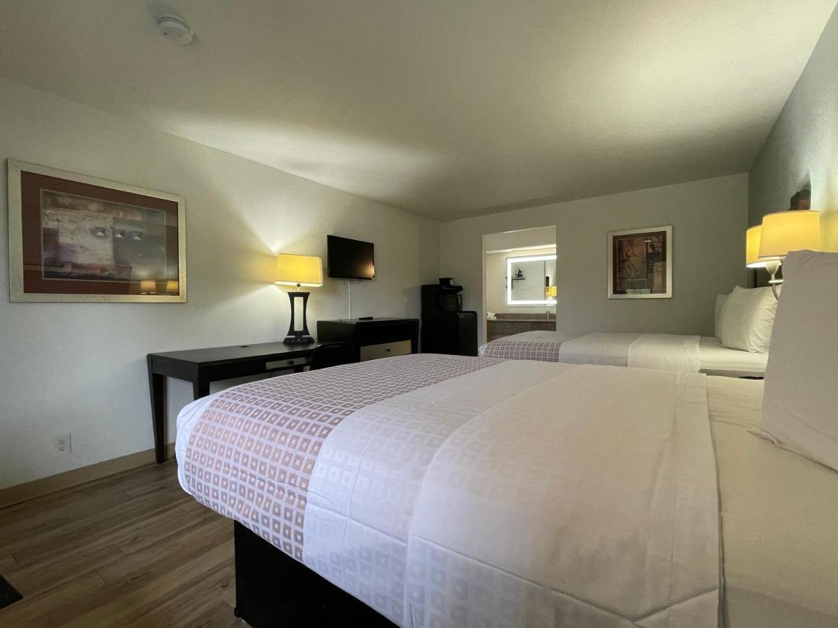 Tricove Inn&Suites Jacksonville Eksteriør bilde